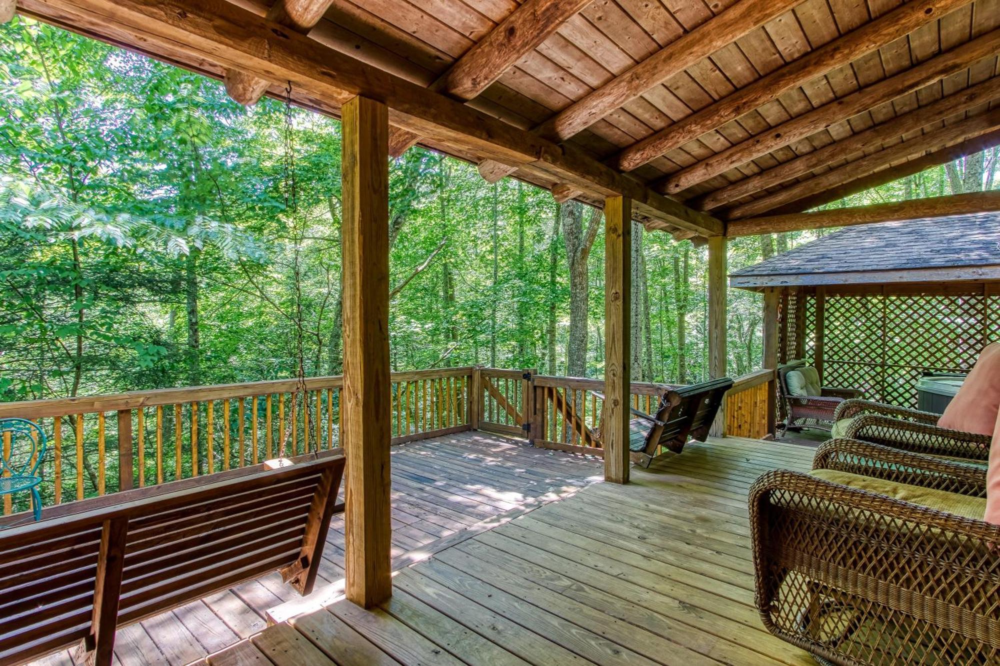 Very Private, Real Log Cabin With Hot Tub! Sevierville Buitenkant foto